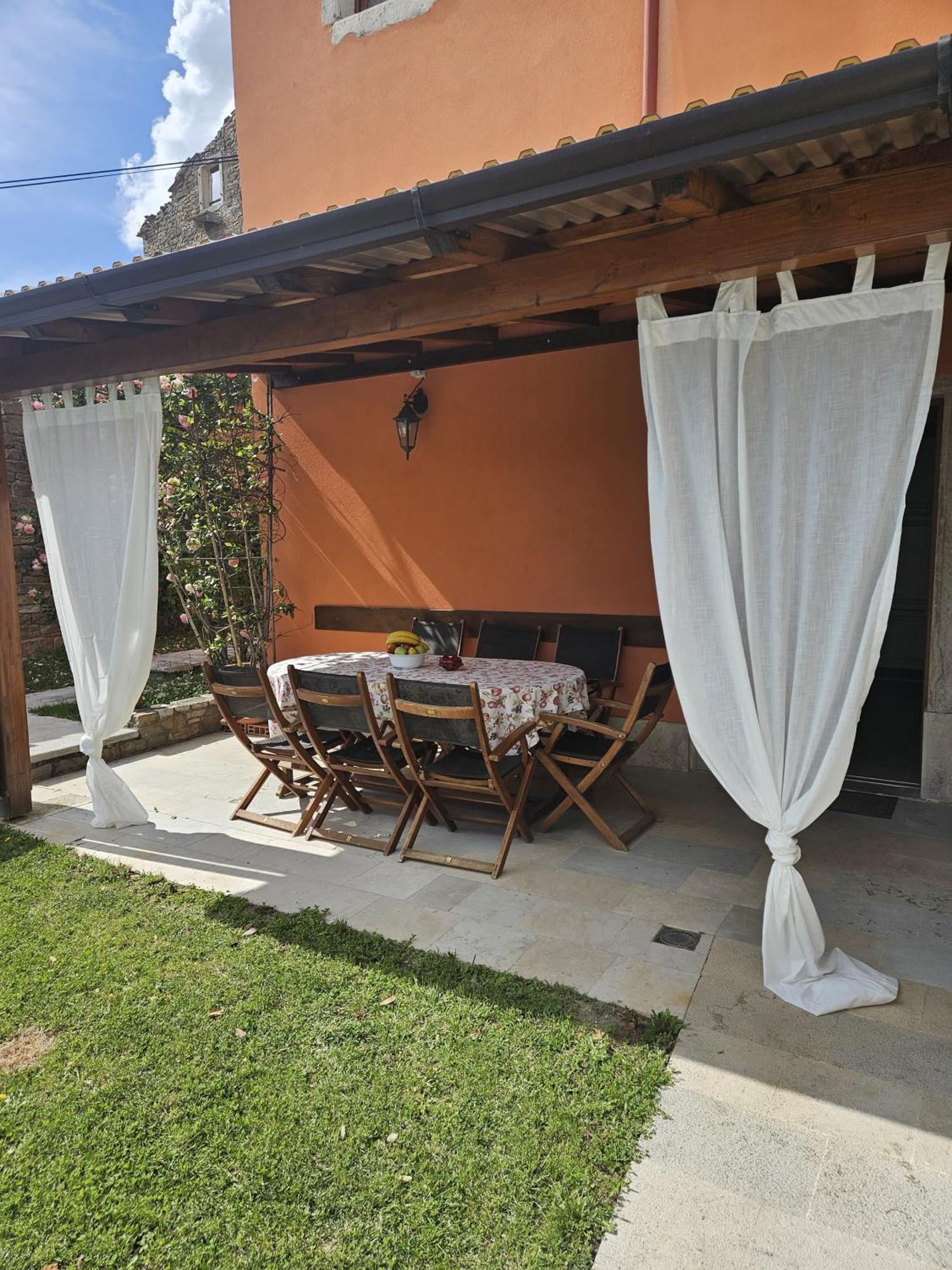 Villa Letizia Oprtalj Екстериор снимка